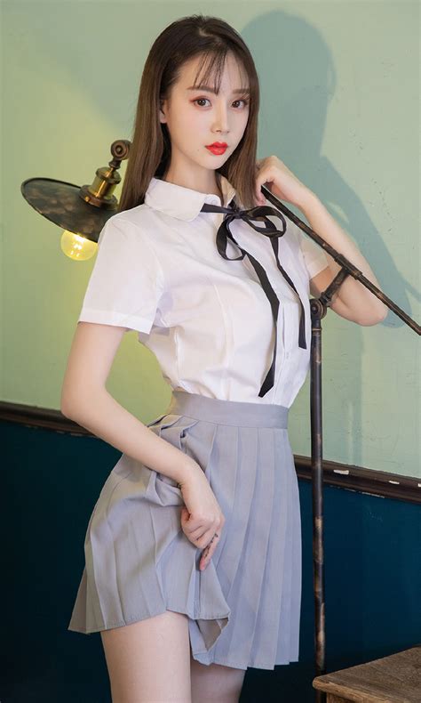 《范海辛》剧集再启 猎魔人携FBI前女友勇闯纽约	